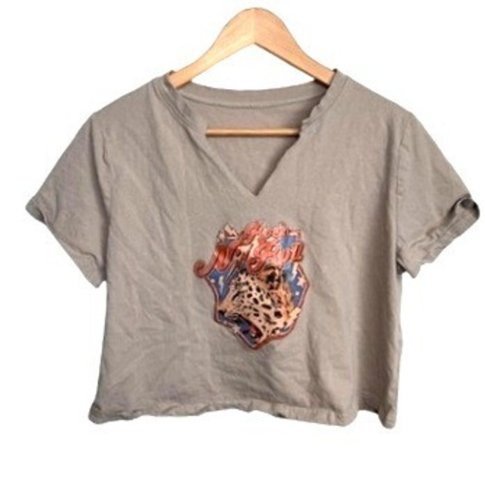 Rock N Roll Crop Top Women XL Brown Leopard Cheetah Graphic Biker V-Neck Raw Tee